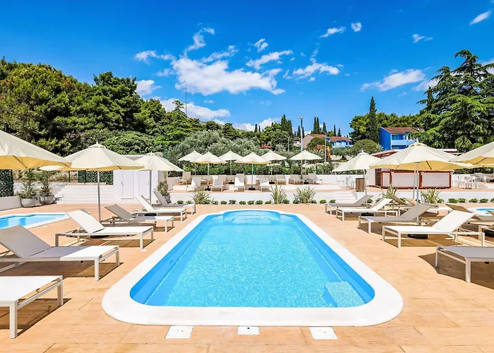 Apartment Medena-3 By Interhome Trogir